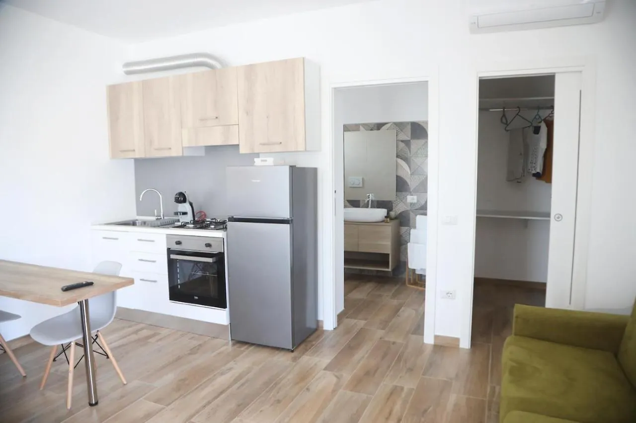 Le Suite Del Pastore Lecce 0*,