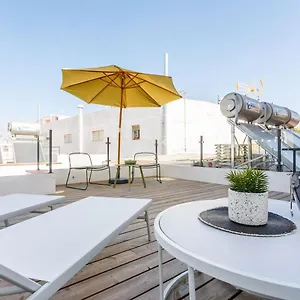 Precioso Atico De Diseno, Gran Terraza De 35 M2 Y De 16 M2 Y Garaje En Pleno Centro Appartement Sevilla